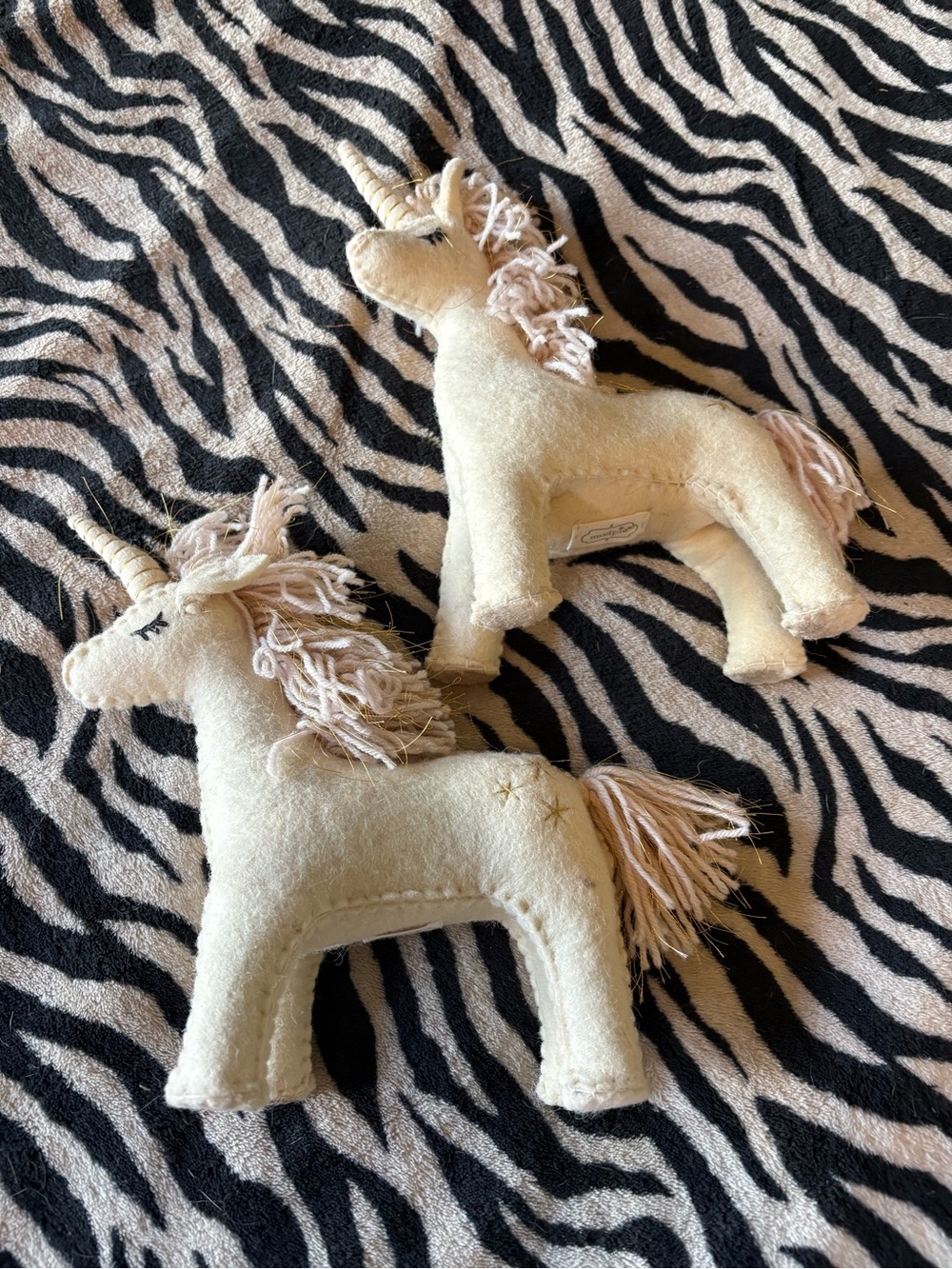 Mud Pie Cream Plush Unicorn Duo Bookends